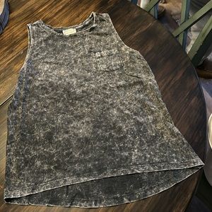 Adorable Kaisely tank top!